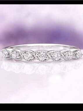 NIB Sterling and Lab Created White Sapphire Ring Size 8 Never Worn